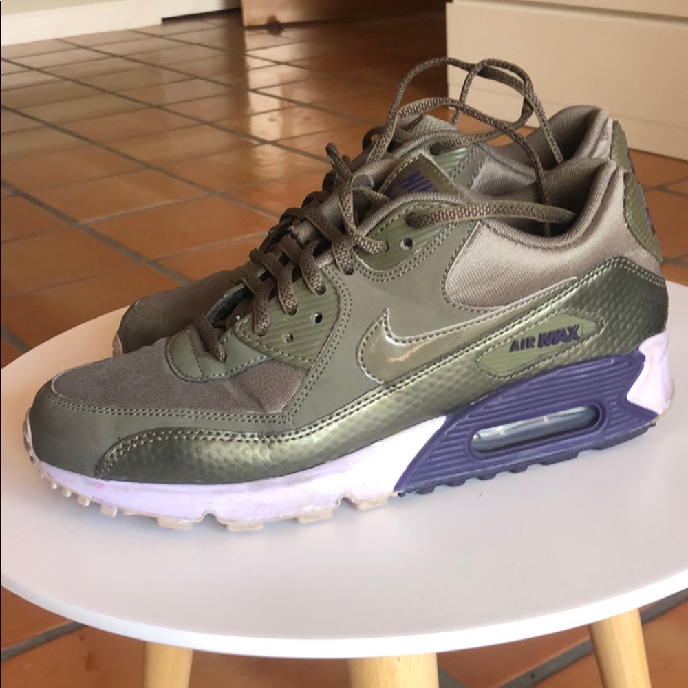 Nike Air Max - military green & purple sz29